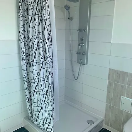 Moderne Auf Zeit Im Schonen Apartmán Kolín nad Rýnem