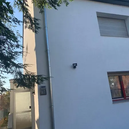 Apartment Moderne Auf Zeit Im Schonen *